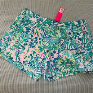 NWT XL Lilly Pulitzer Women's Vibrant Floral High Waist Shorts